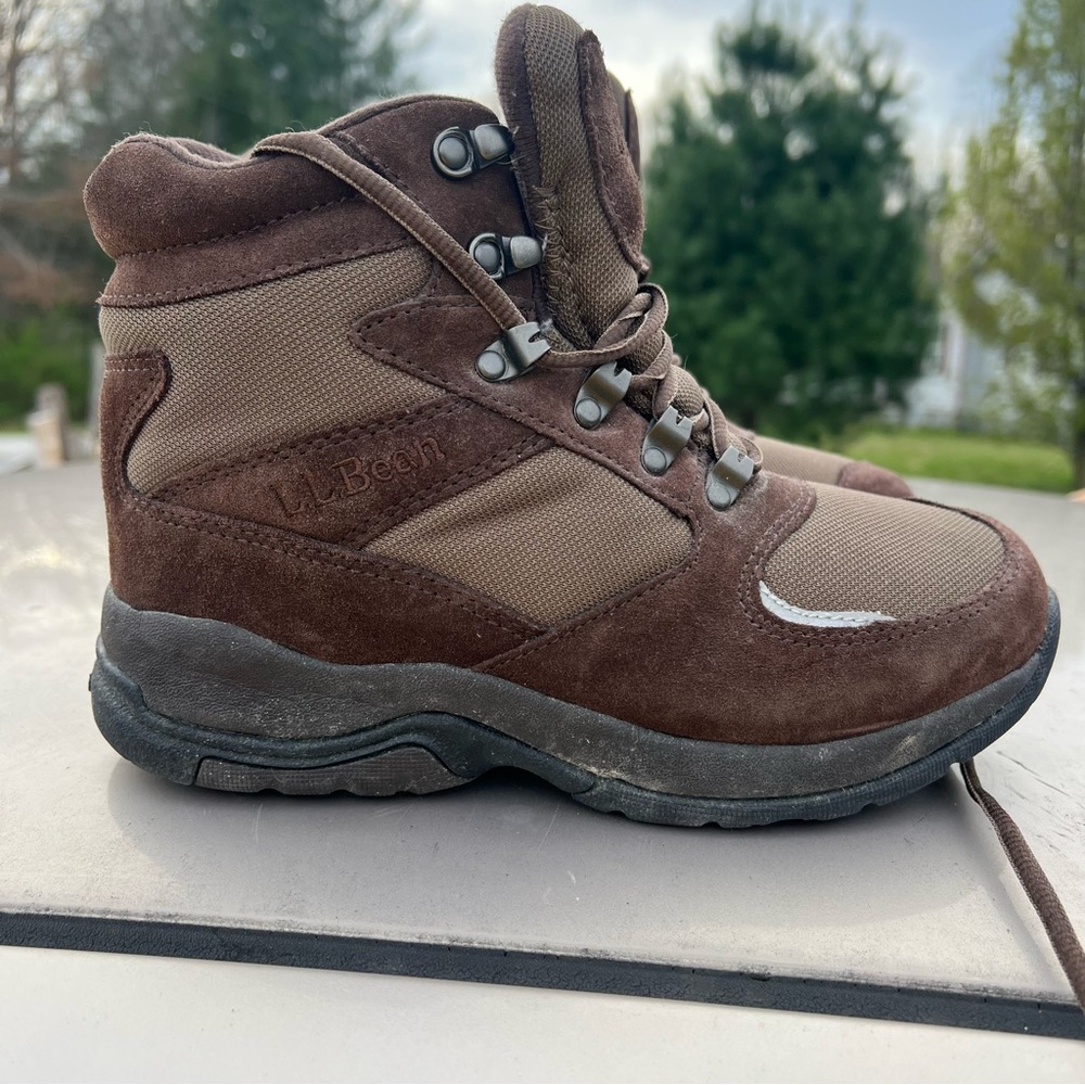 L.L. Bean Women’s Brown Suede Trail Boots Primaloft 200 Gram Insulation Size 7